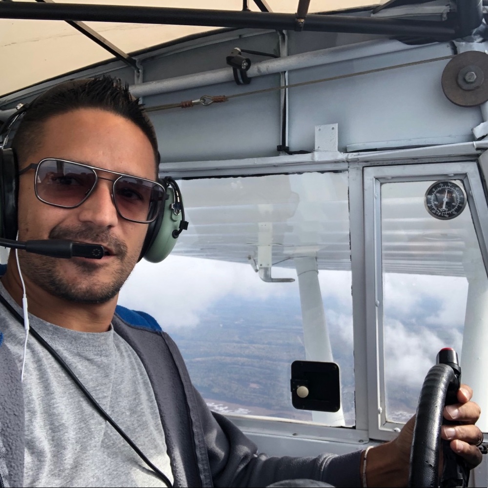 Meet your Posher, Jonathan